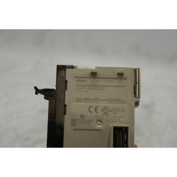 Omron OMRON Output Unit CJ1W-OD233