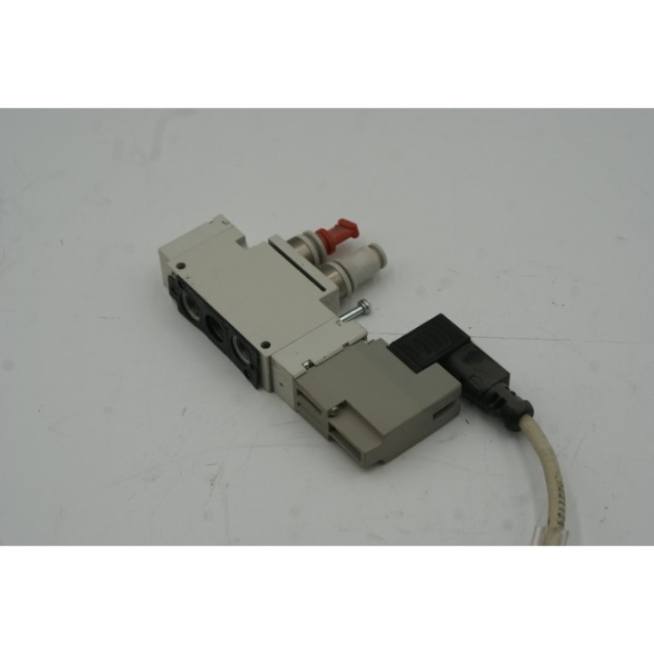 SMC SMC Corporation VQZ3120B-5Y01-C8F-Q