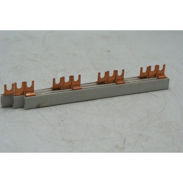 Legrand Legrand 6070 47 L1 L2 L3