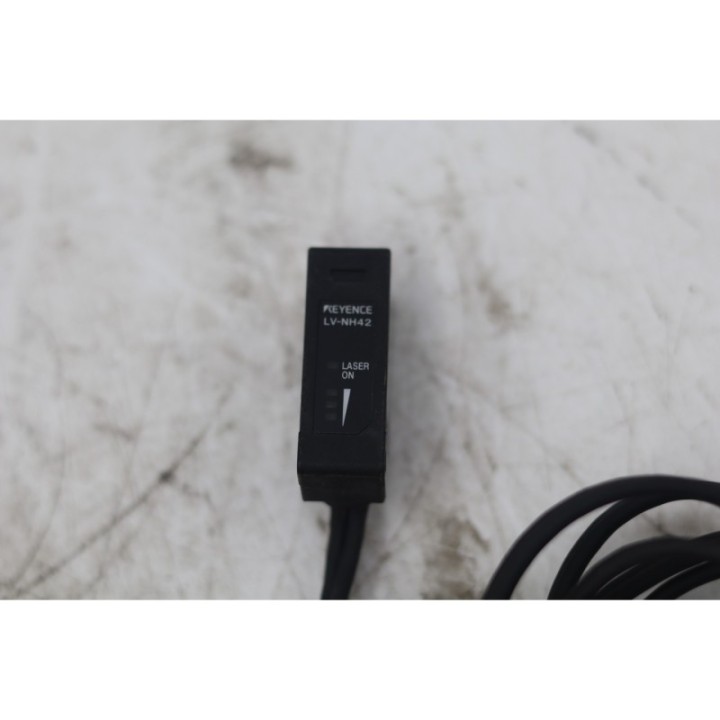 KEYENCE LV-NH42