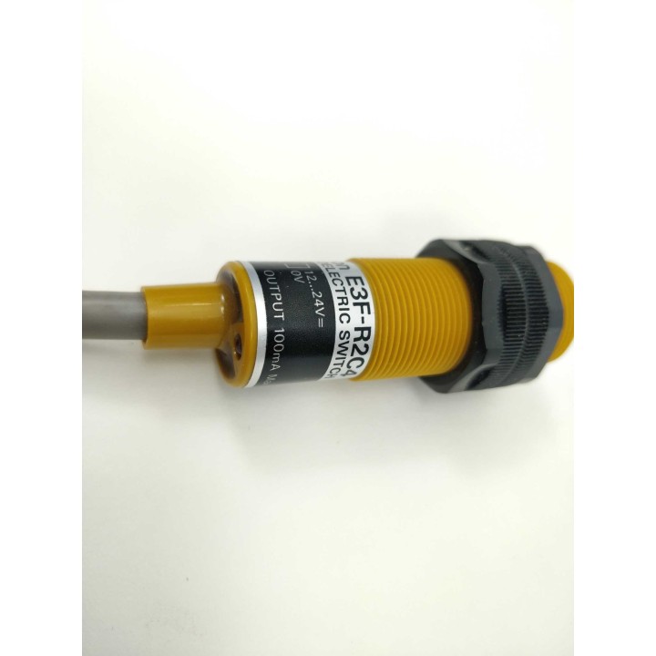 OMRON E3F-R2C4