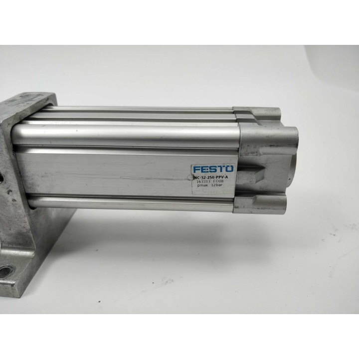 FESTO DNC-32-250-PPV-A