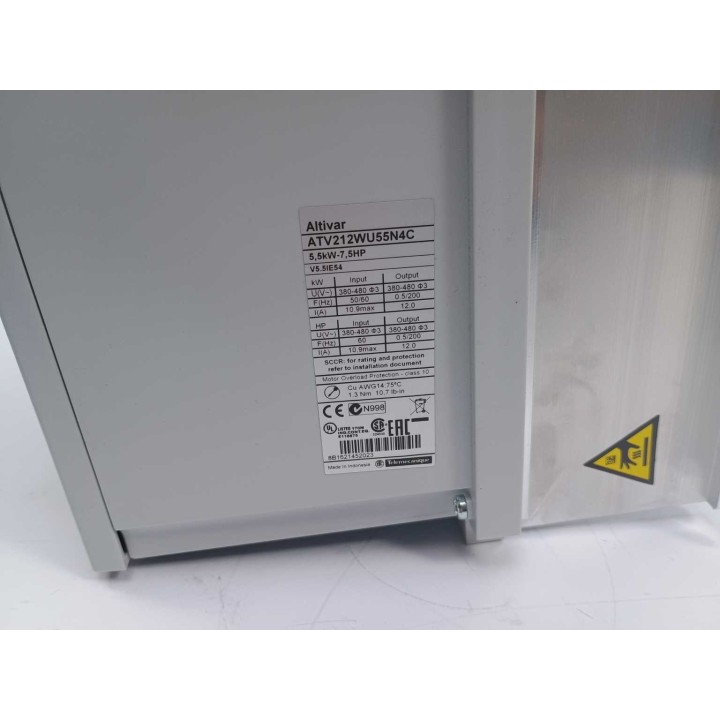 Schneider Electric ATV212WU55N4C