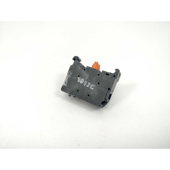 Allen-Bradley 800F-X10N