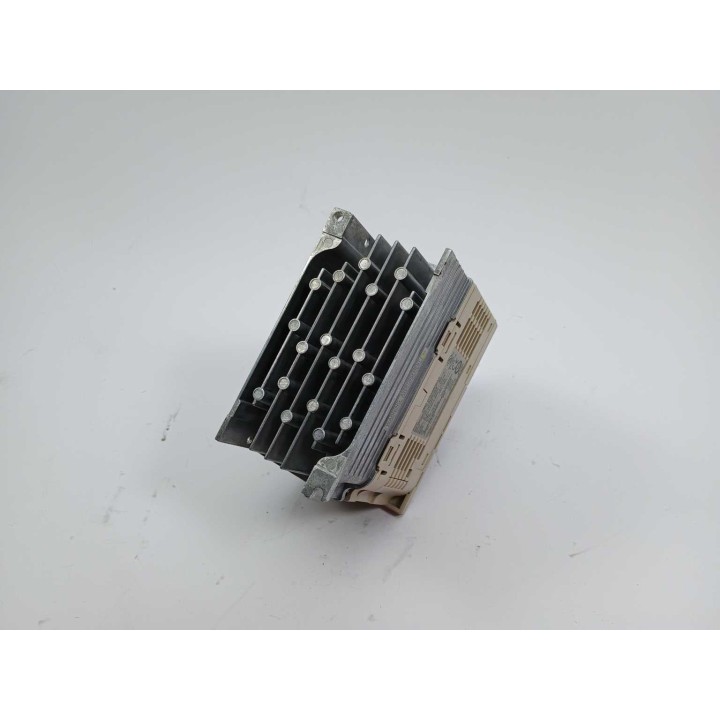 Yaskawa Electric Corporation CIMR-VCBA0003BAA