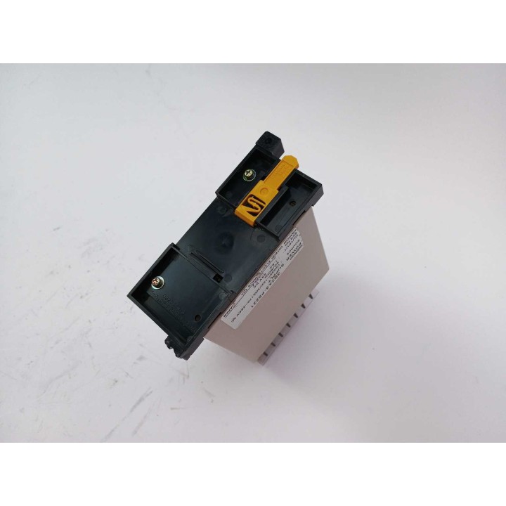 OMRON 3G2A3-PS221