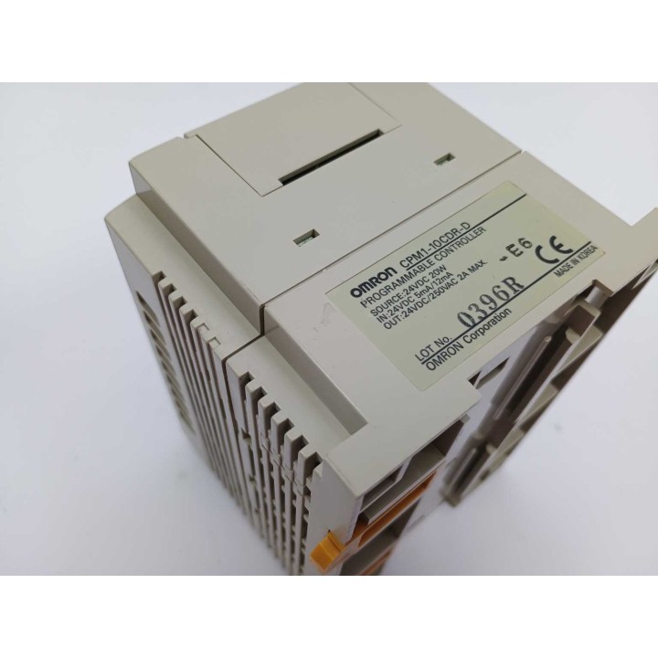 OMRON CPM1-10CDR-D