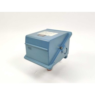 UNITEDELECTRIC CONTROLS CO J402-358