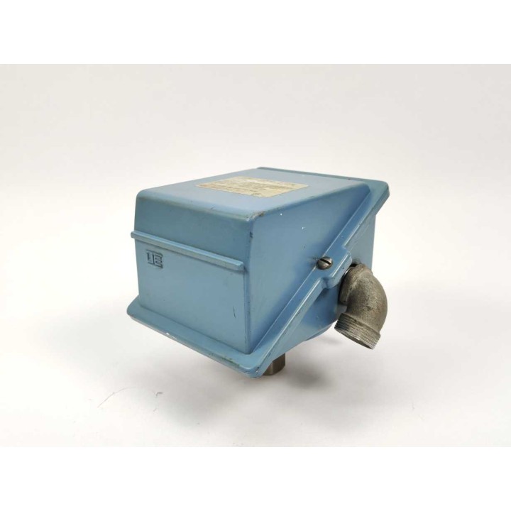 United Electric Controls Co. J402-552