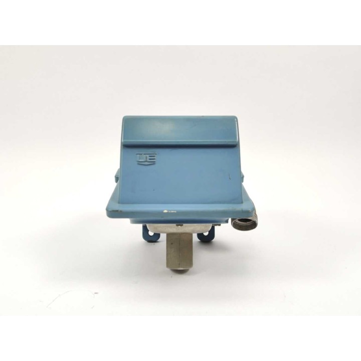 United Electric Controls Co. J402-552