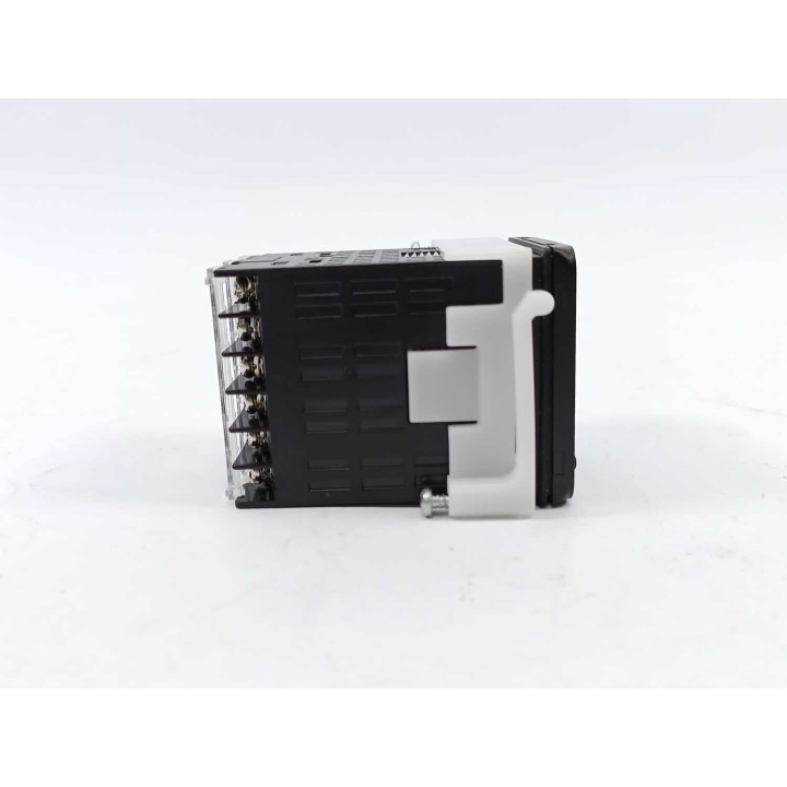 OMRON Corporation E5CC-RX3A5M-005