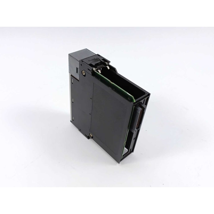 Allen-Bradley 1756-MO3SE