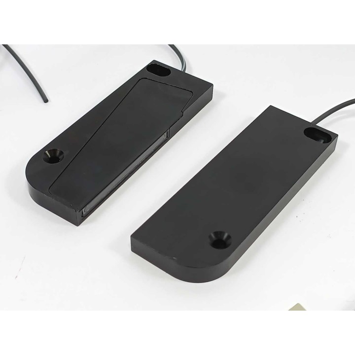 OMRON Europe B.V. E32-ET16WR-2