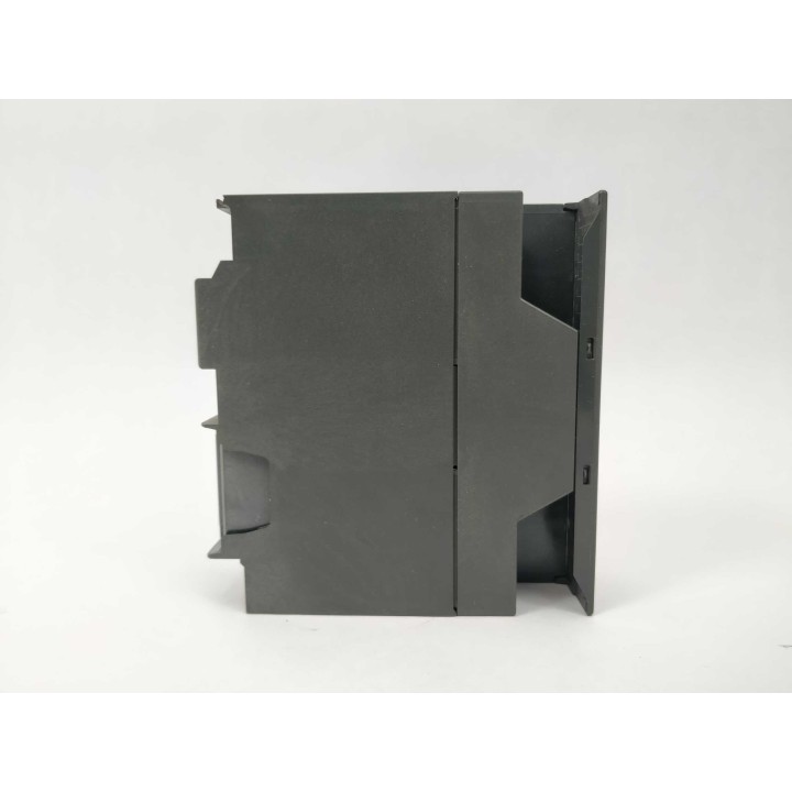 SIEMENS 6ES7 322-1BH01-0AA0