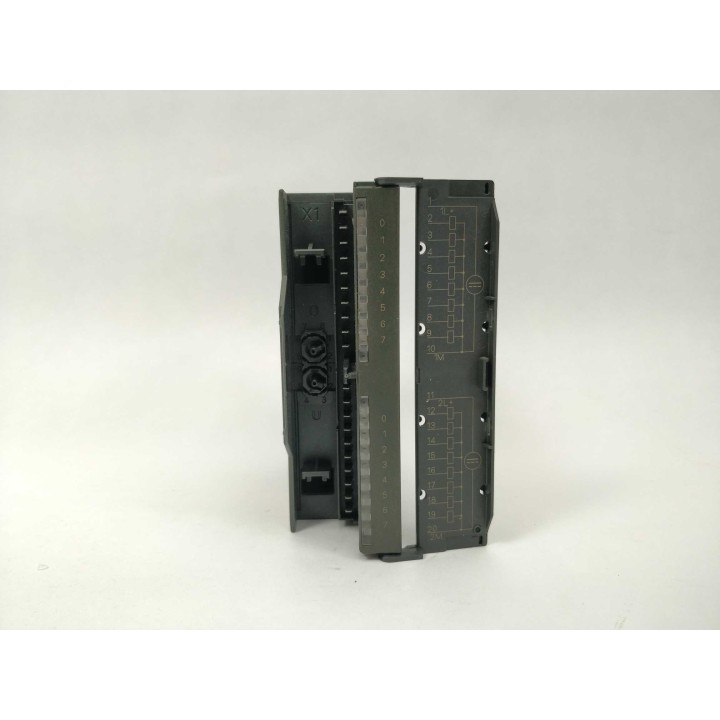 SIEMENS 6ES7 322-1BH01-0AA0