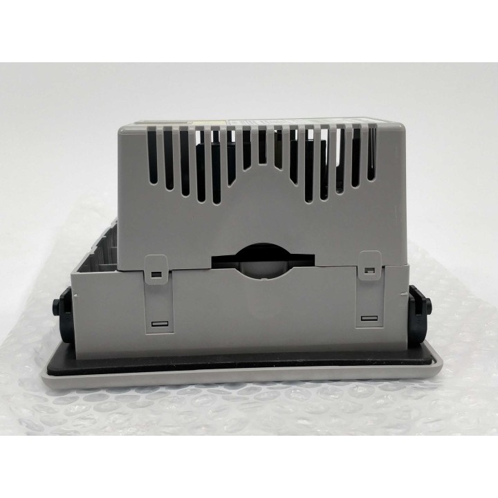 Allen-Bradley 2711P-B6M20A