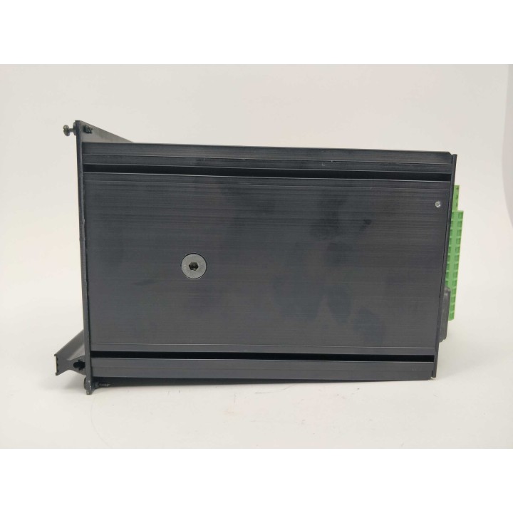 Industri Elektronik SMC24B