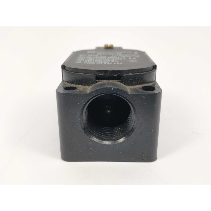 Telemecanique ZCK-S7H29