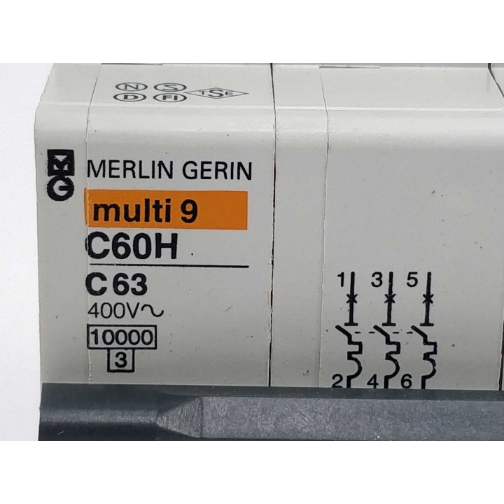 MERLIN GERIN 25006