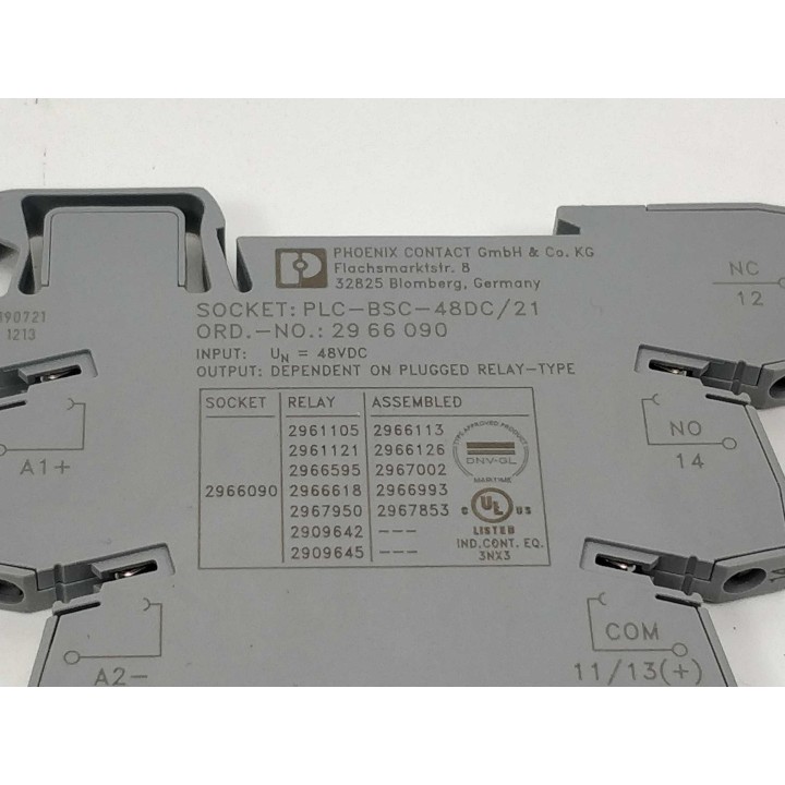 Phoenix Contact GmbH & Co. KG 2966113