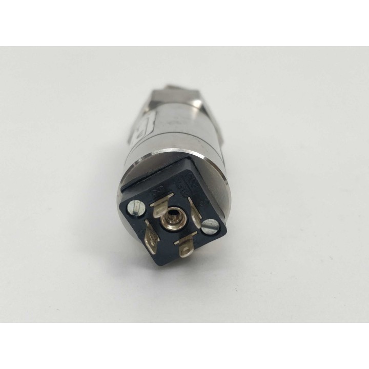 SENSOR-TECHNIK Pressure Transmitter. C02