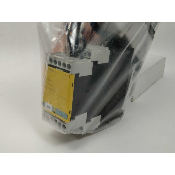 Siemens AG 00377462-01 / 2TK2825-1AB20