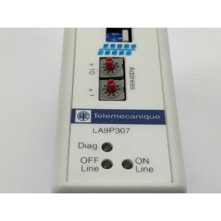 Schneider Electric Telemecanique LA9P307