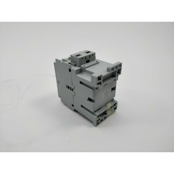 Allen-Bradley 100-C09*10