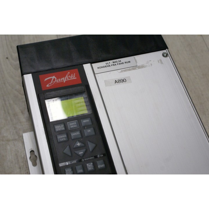 DANFOSS VLT5006PT5C54STR3DLF00A00C0