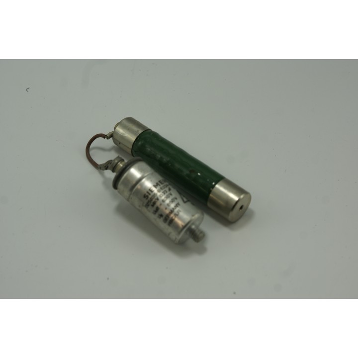 SIEMENS B25835-B 6224-K007