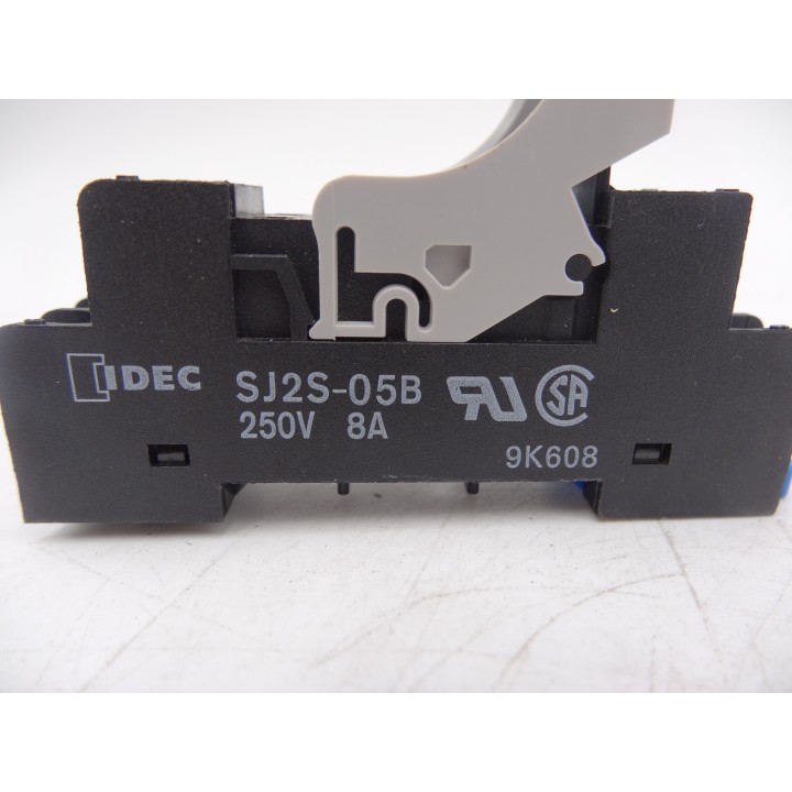 IDEC SJ2S-05B