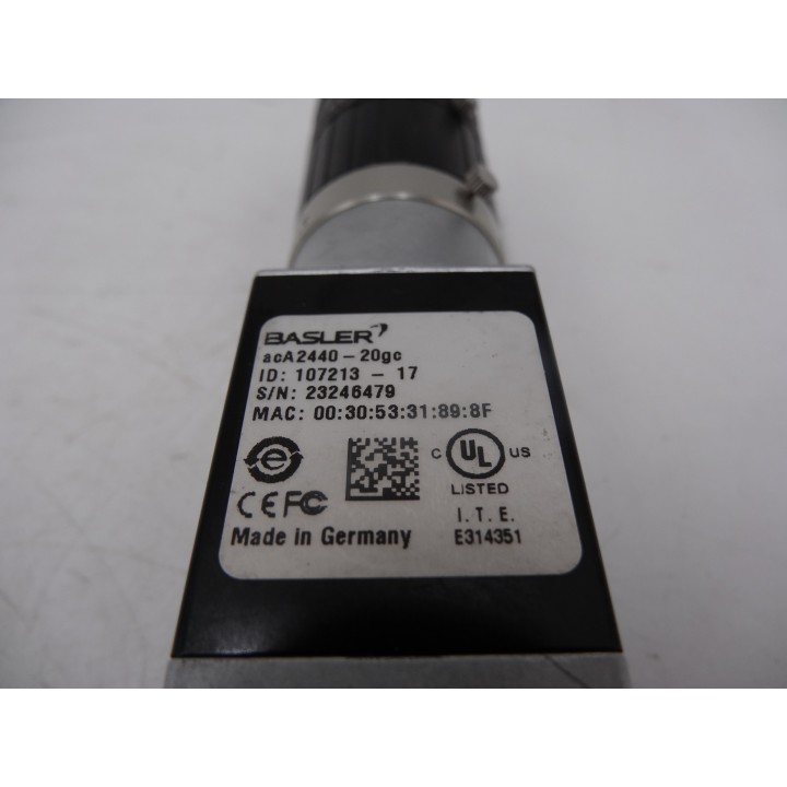 BASLER acA2440-20gm