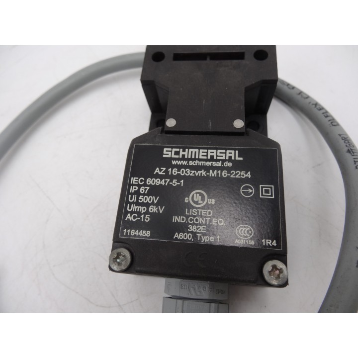 Schmersal AZ16-03ZVRK-M16-2254