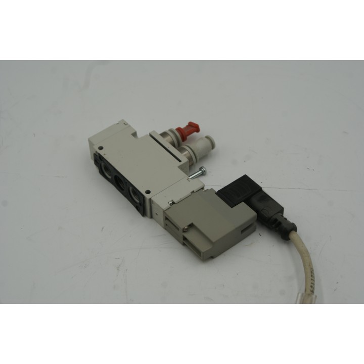 SMC VQZ3120B-5Y01-C8F-Q