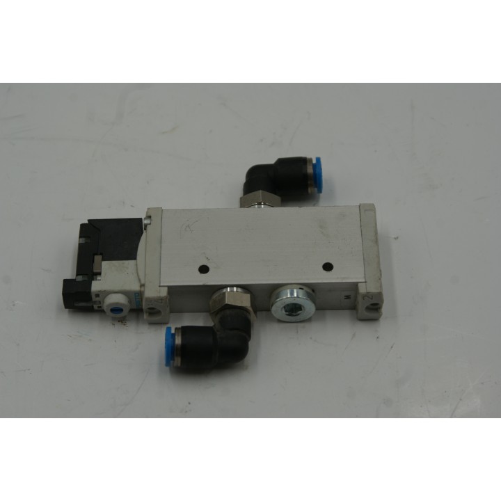 FESTO VUVG-L14-M52-AT-G18-1P3