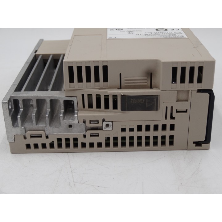 Yaskawa Electric SGD7S-R90AA0A