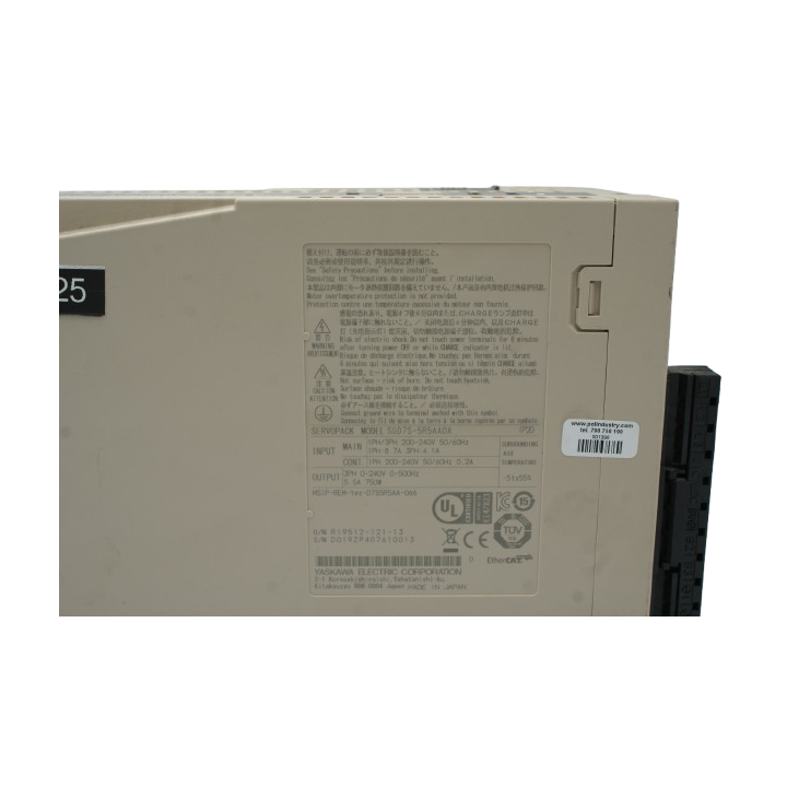 Yaskawa Electric SGD7S-5R5AA0A