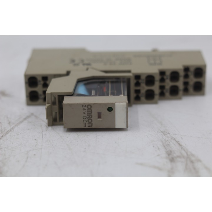 Omron G2R-2-SND + P2RF-08-S