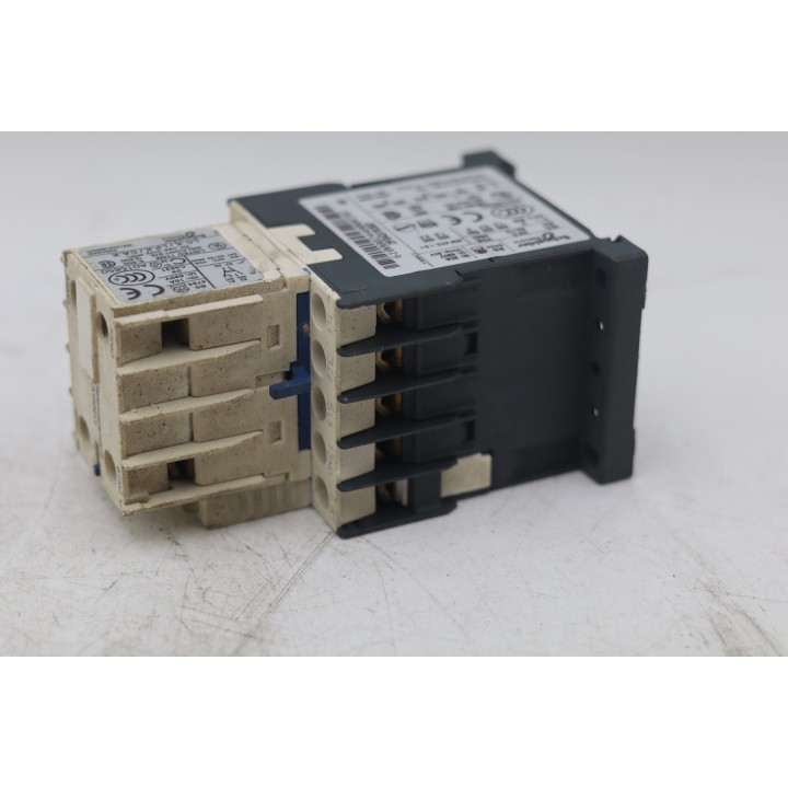 Telemecanique LA1KN11 + LP1K0610BD + LA4KC1B