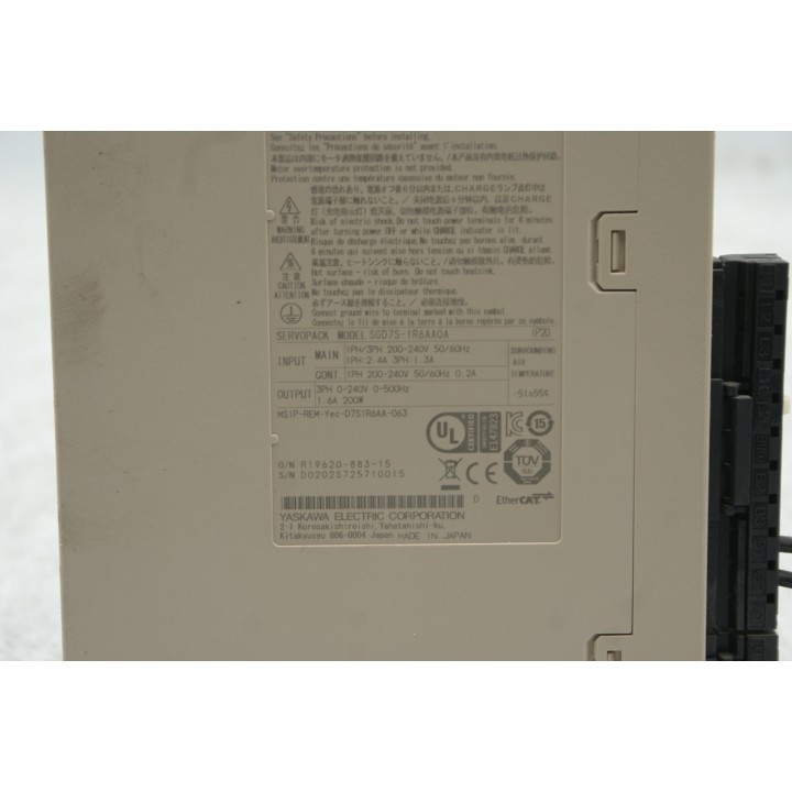 Yaskawa Electric SGD7S-1R6AA0A