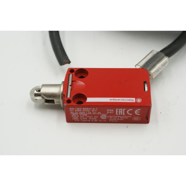 Telemecanique XCSM3902L5