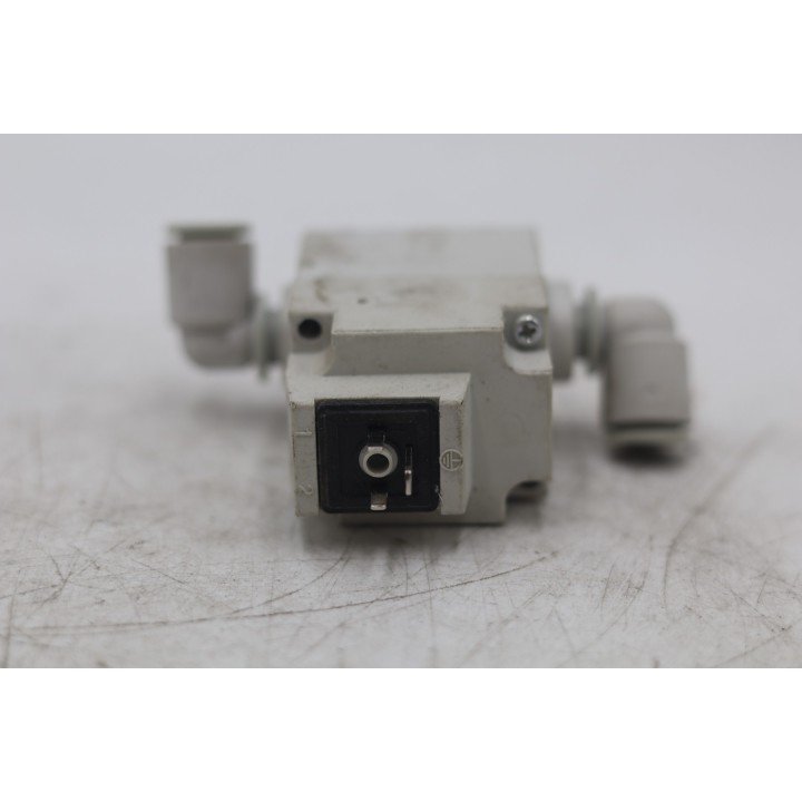 SMC VQ21A1-5YZ-C8-F-Q