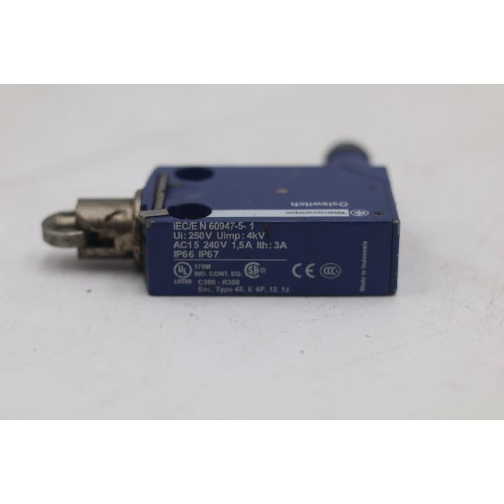 Telemecanique ZCMD21M12