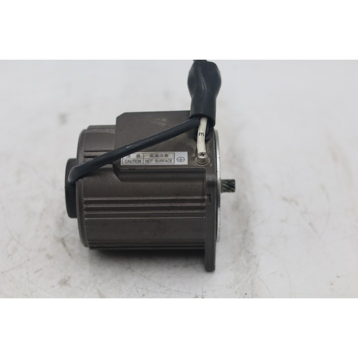 Panasonic M8RA25GV4W