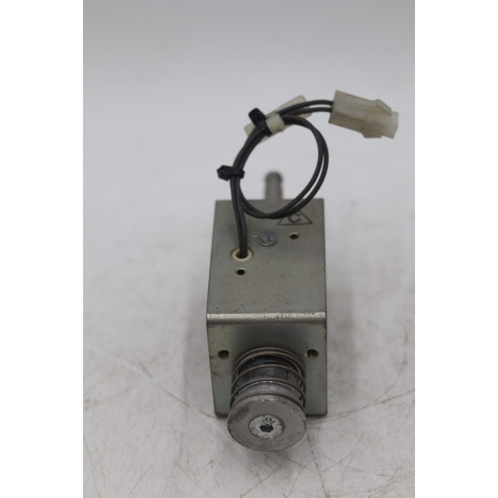 BINDER 43F111 04 D00