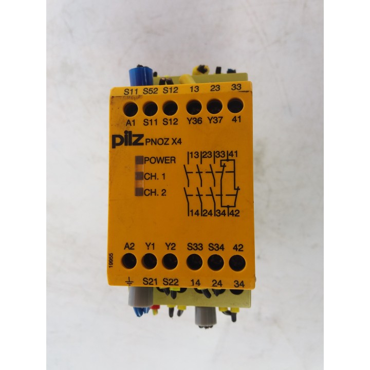 PILZ PNOZ X4 230VAC 3n/o 1n/c