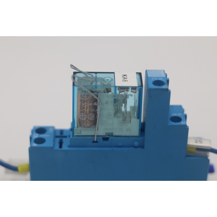 FINDER 95.03 + 40.31