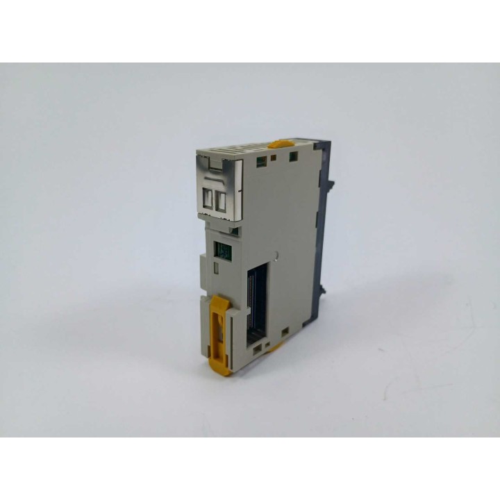 OMRON CJ1W-OD233