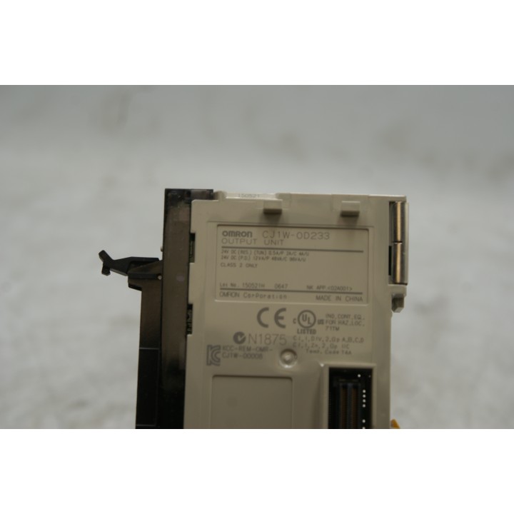 OMRON CJ1W-OD233