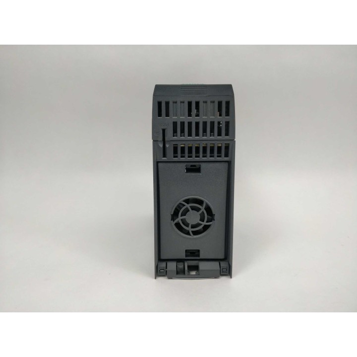 SIEMENS 6SL3210-1KE11-8AF2